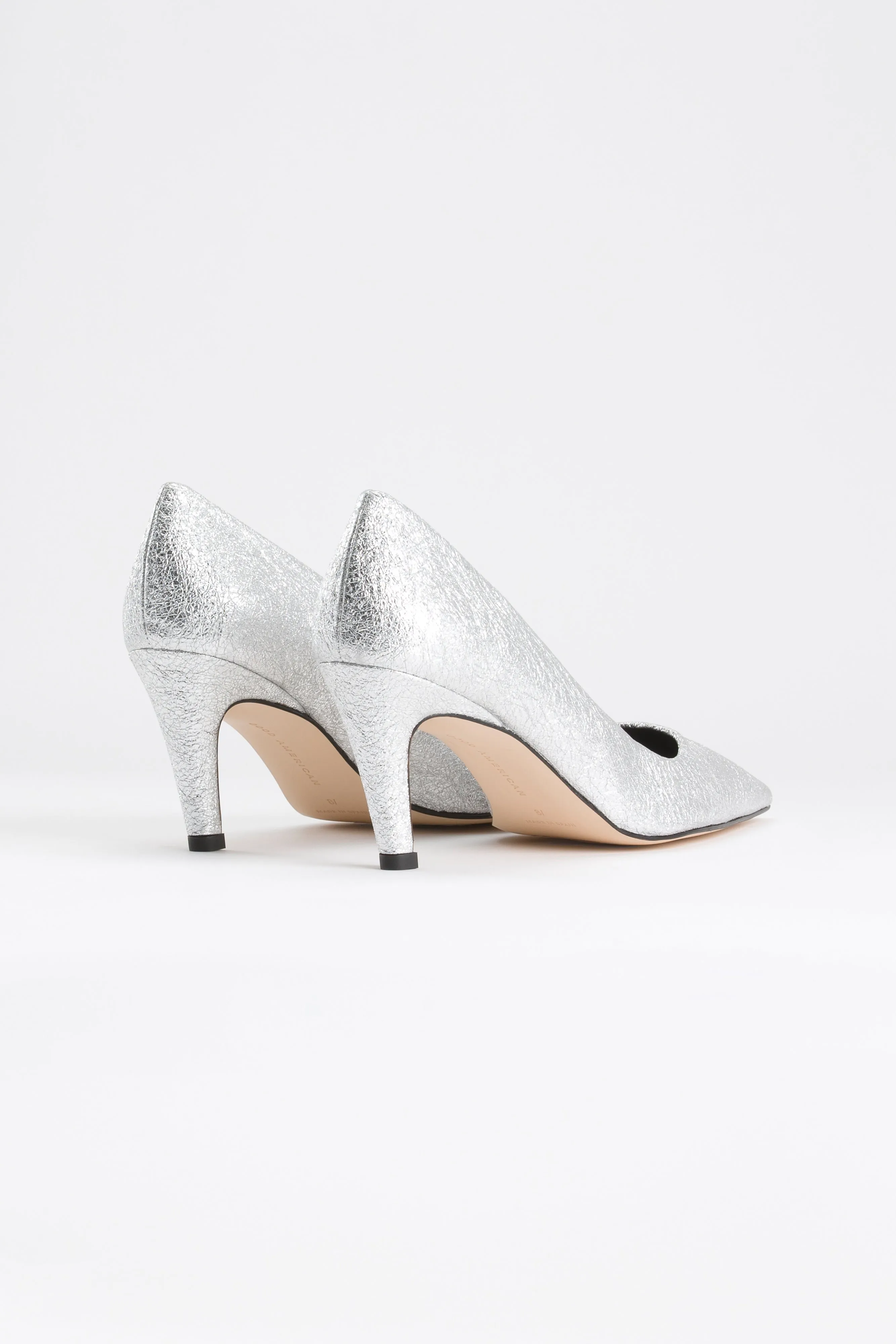 BASIC PUMP | SILVER CRACKLE002