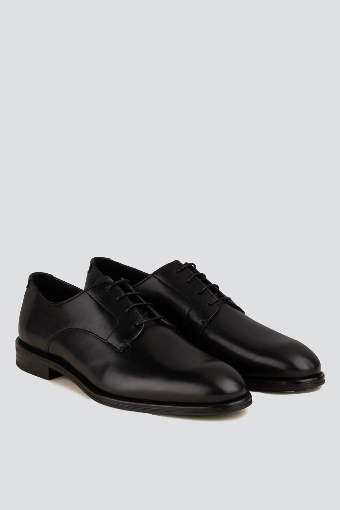 Black Leather Trent Derby