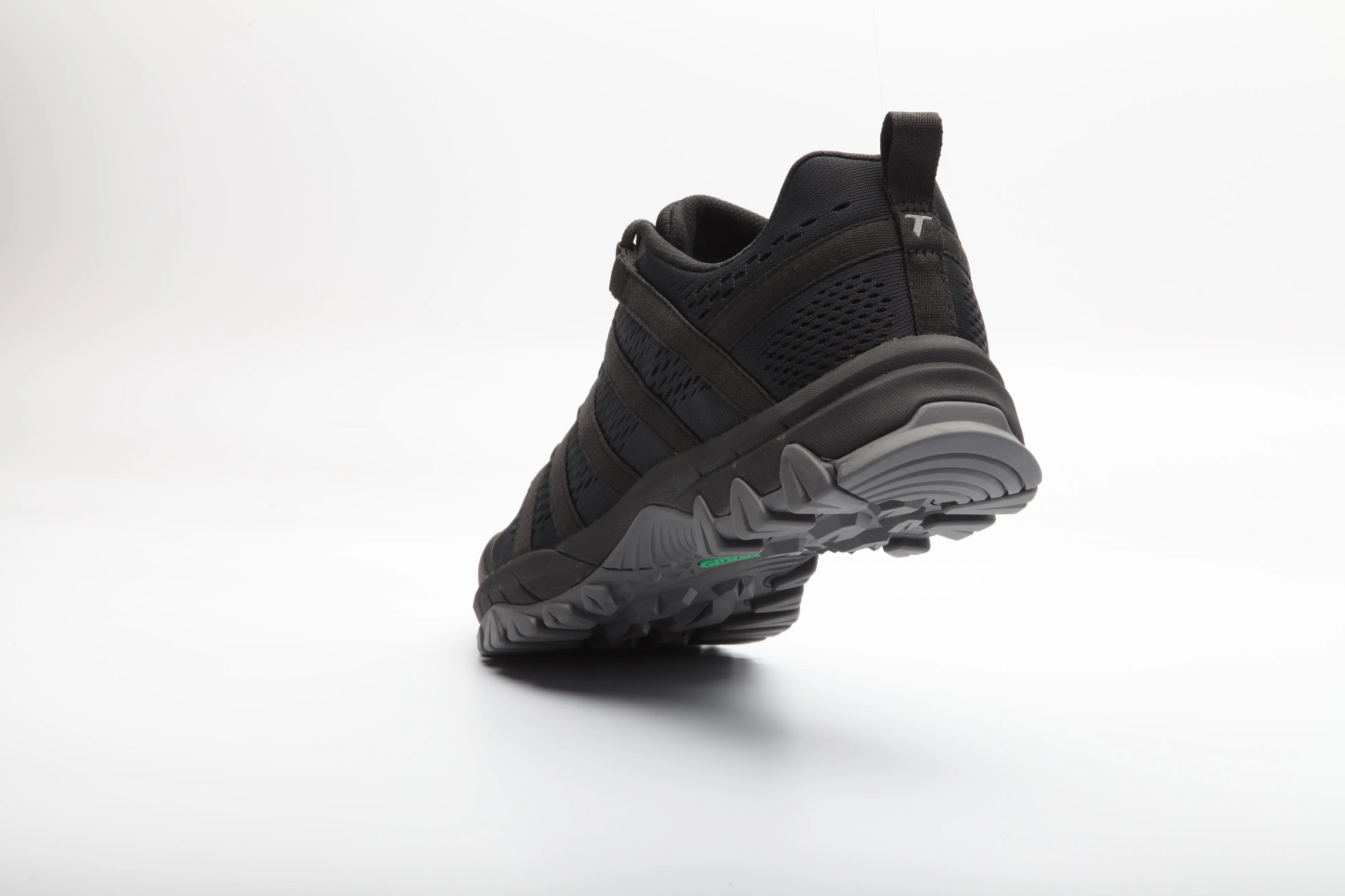 [CLEARANCE] Hot Potato T31 Hiking Shoes