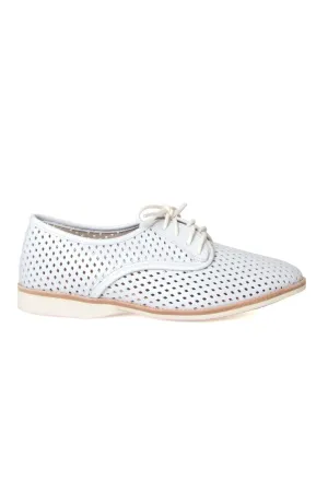 Derby Punch White 2.0