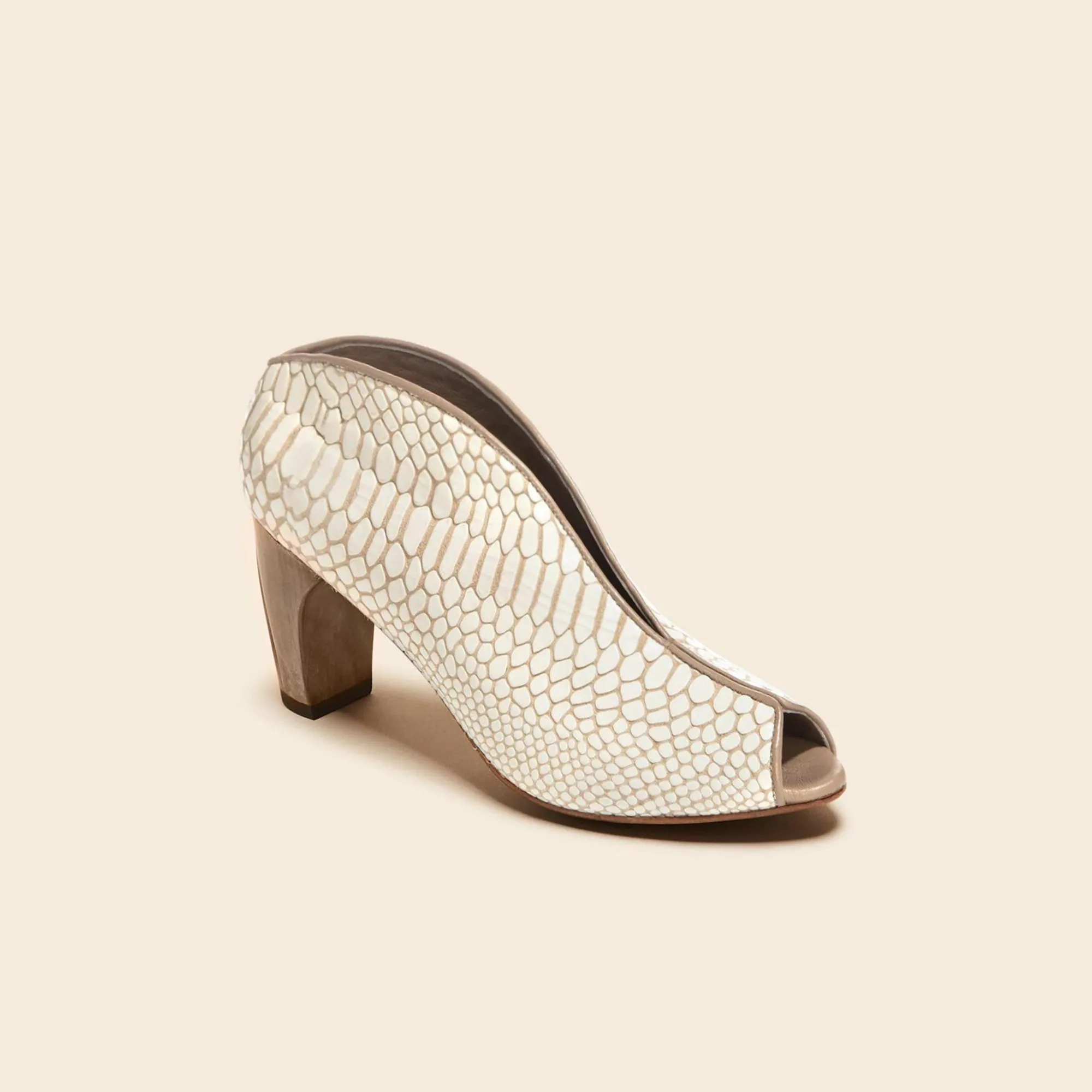 Geneva (In-Stock)