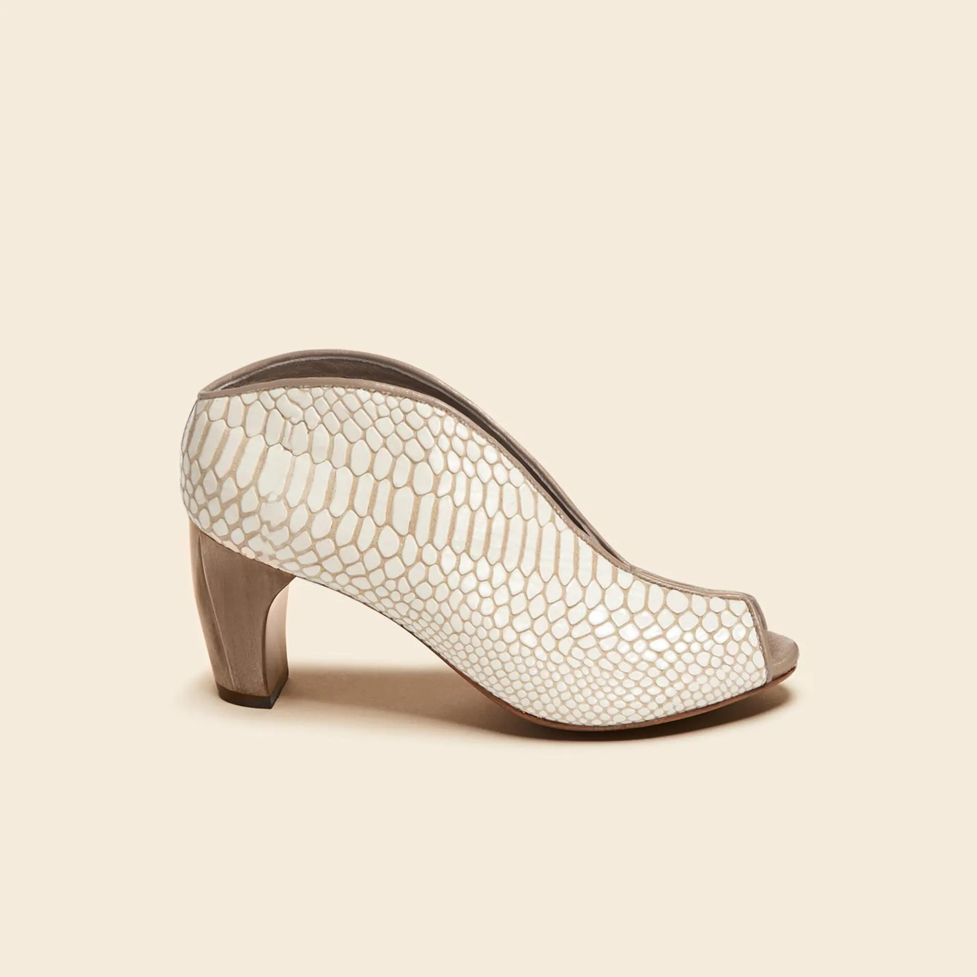Geneva (In-Stock)