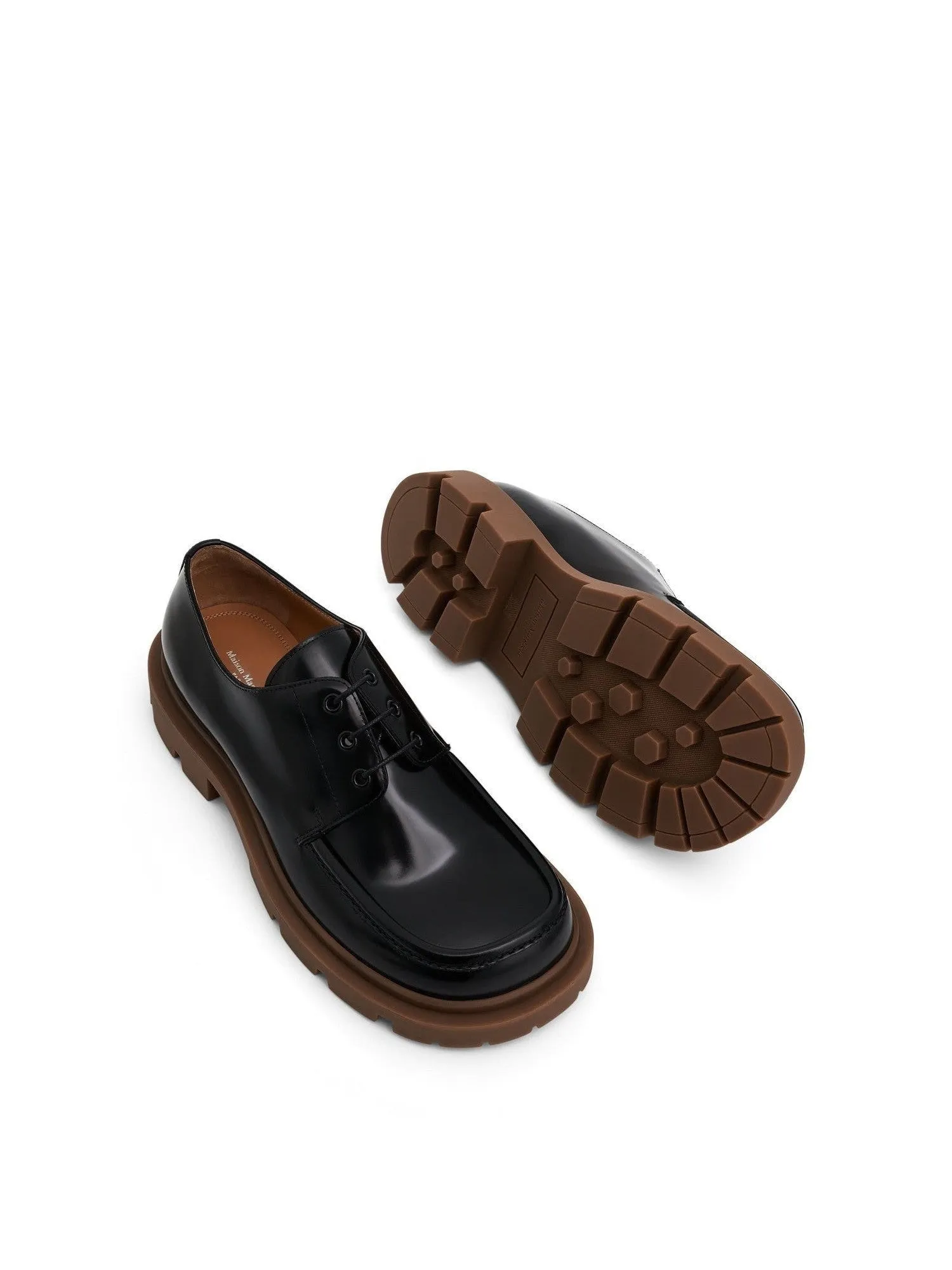 Ivy Derby in Black/Honey