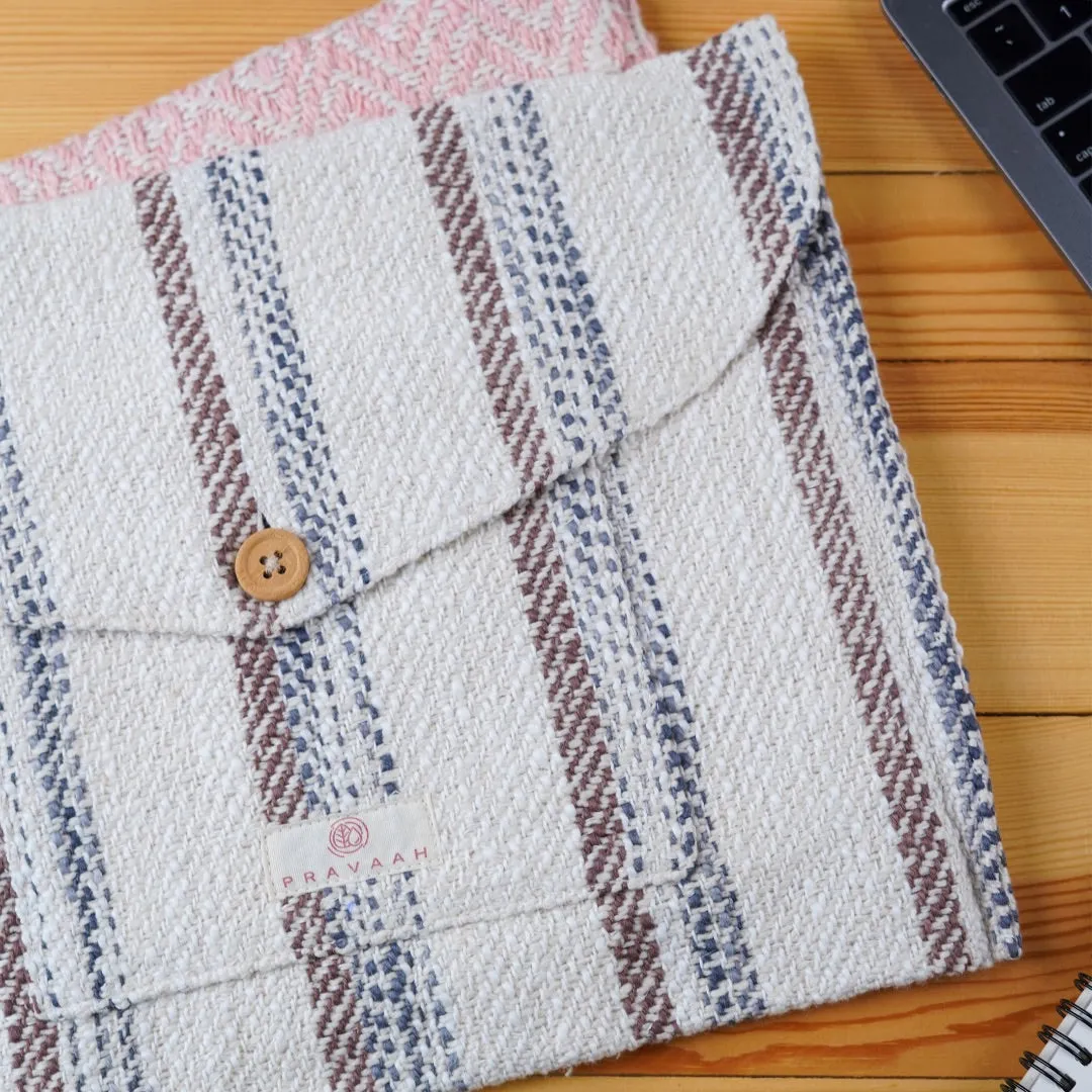 Kese laptop sleeve | hemp cotton blend | washable | fits 11”-13” screen laptops