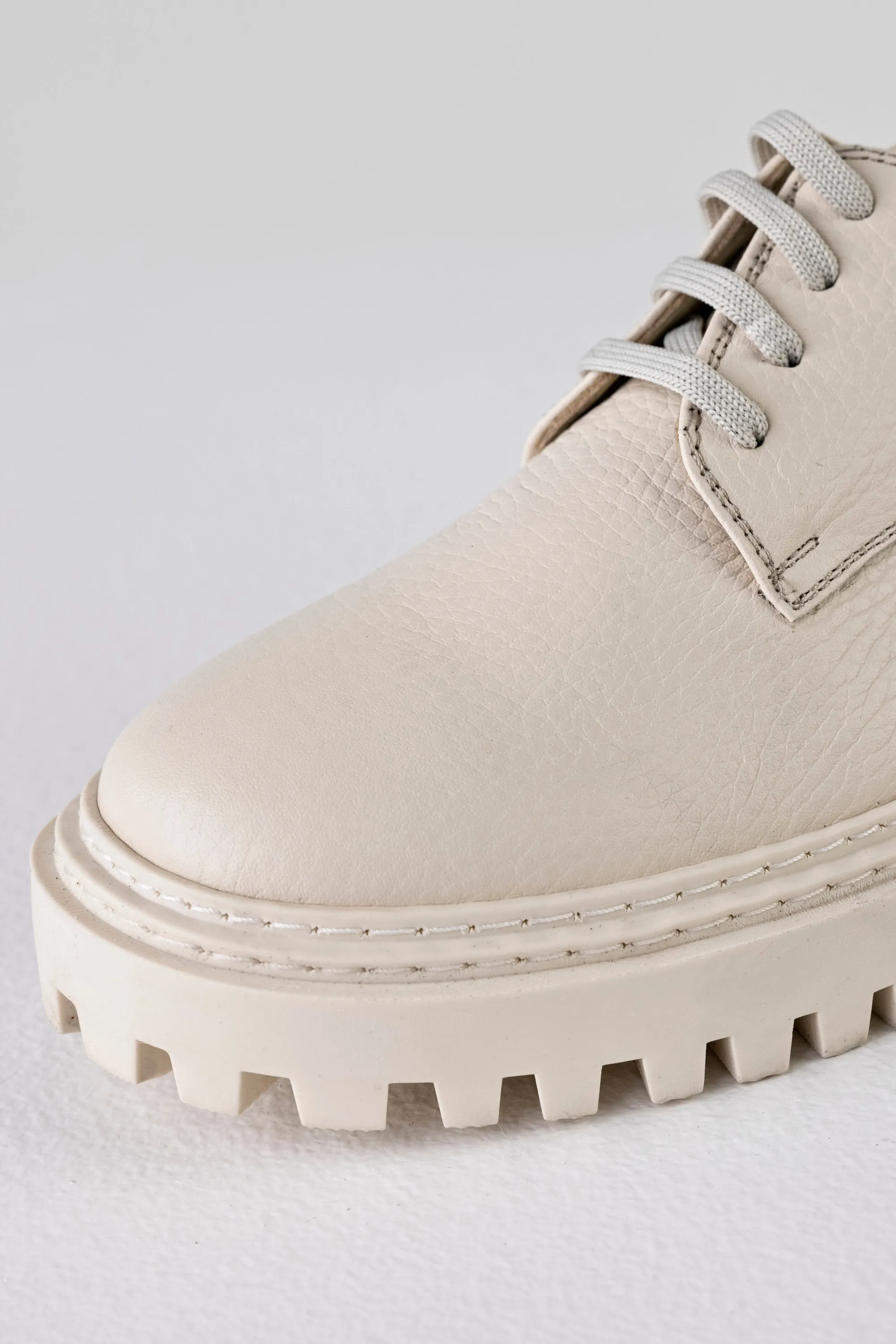 Leather chunky-sole derby shoes
