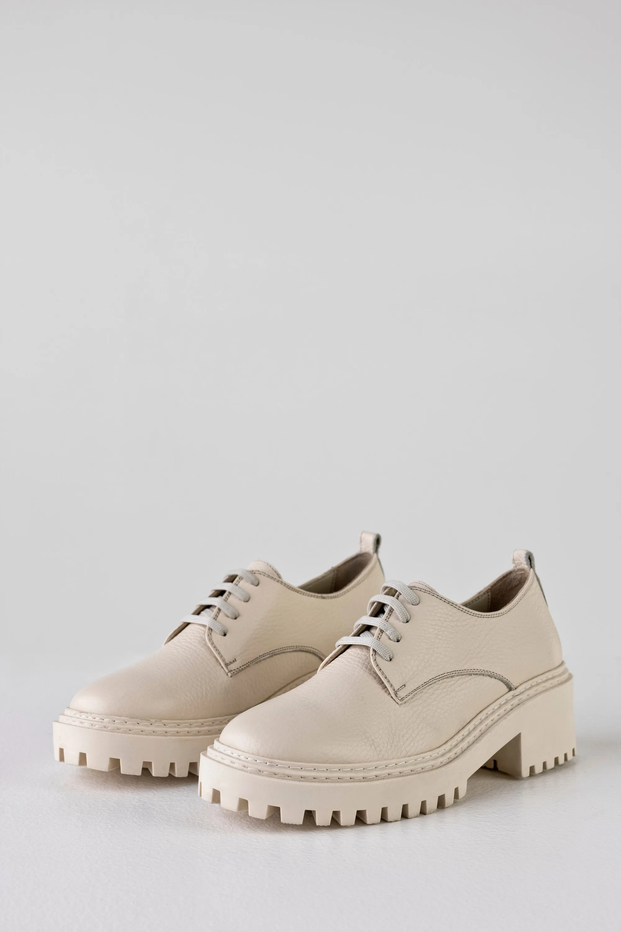 Leather chunky-sole derby shoes