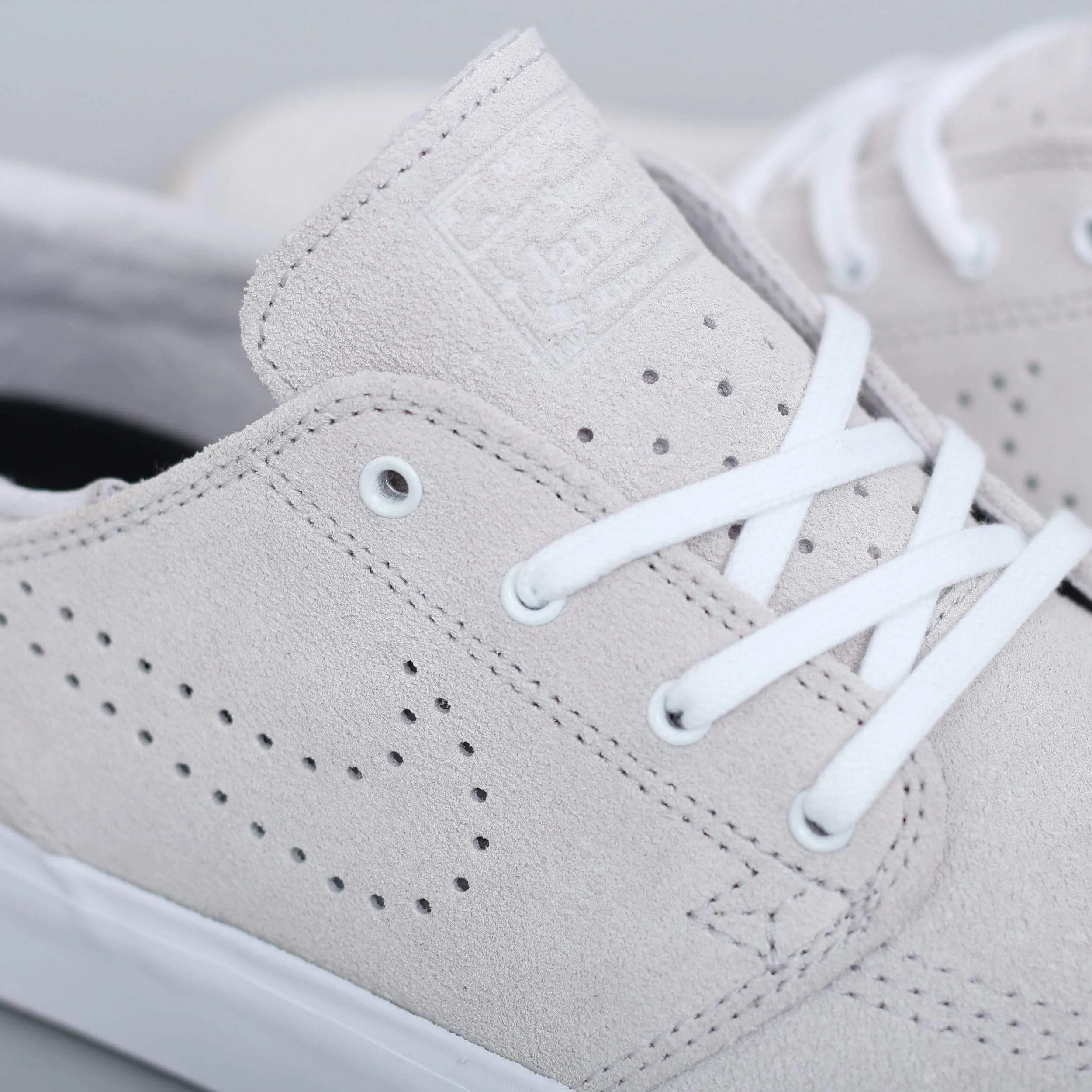 Nike SB Janoski RM SE Shoes White / Vast Grey / Gum Yellow / White
