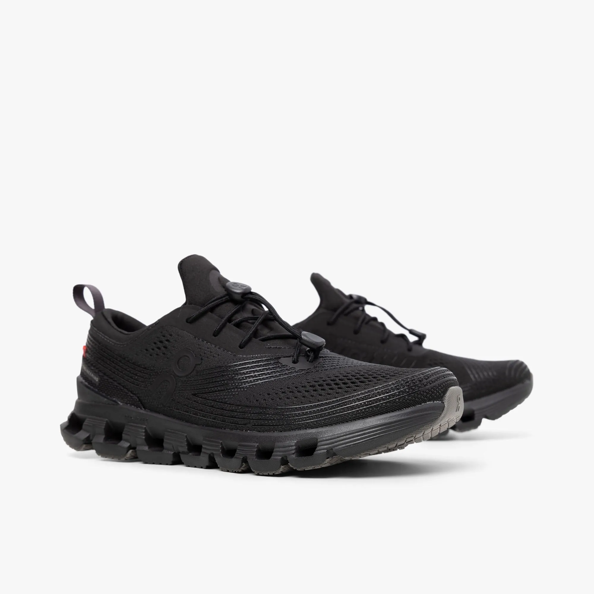On Women's Cloud X Z5 Black / Black