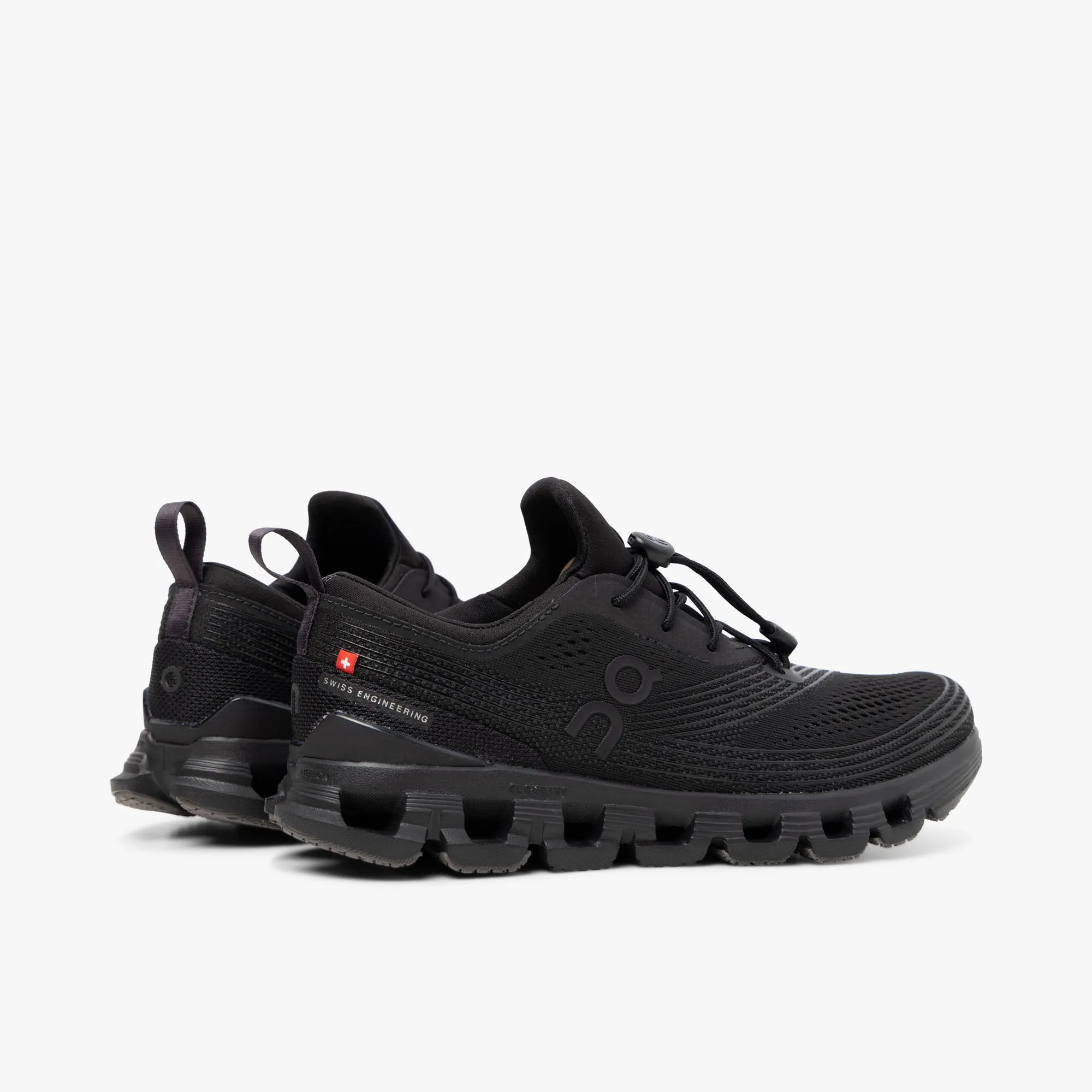On Women's Cloud X Z5 Black / Black