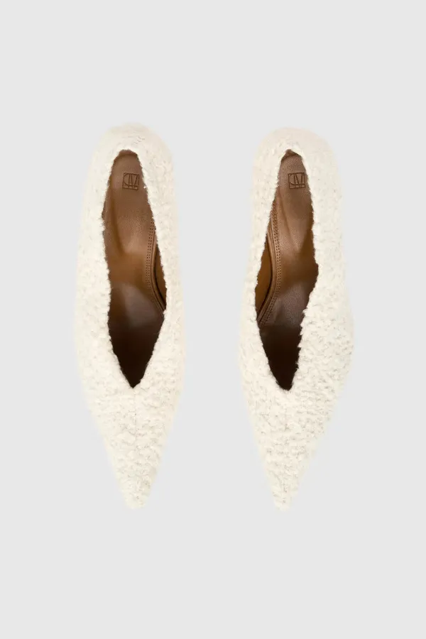 Rhys Boucle Pump Ivory