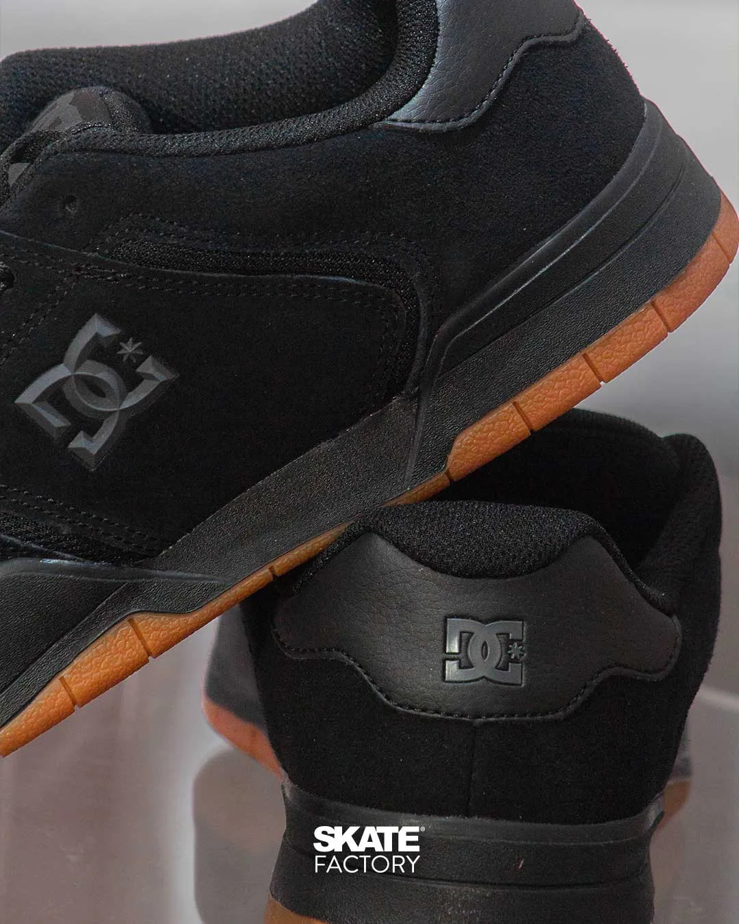TENIS DC SHOES CENTRAL SKATE  NEGRO LIGA  (KKG)