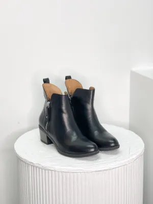 Tour - Black